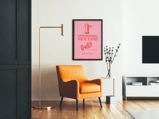 1st-international-girlie-exhibit