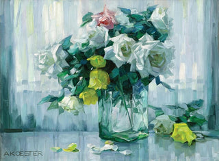 Natuurschilderij met witte en gele rozen in een glazen vaas - Alexander Koester — weergave van het kunstwerk