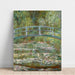 Reproductie van het schilderij Het bruggetje over een waterlelievijver - Claude Monet