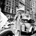 Het Social Justice-krantje verkocht op de straten van New York City - Dorothea Lange