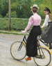 Tijdens een fietstocht op een zomerdag - Paul Fischer — weergave van het kunstwerk