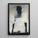 Abstract schilderij – Suspens silhouet | Muurposter mysterieuze zwart-blauwe afbeelding op lichte achtergrond