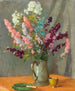 kopje van tin met delphiniums - William Chadwick — weergave van het kunstwerk