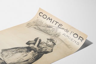 Historische poster – Amiens, Comité de l’Or – Abel-Truchet, gepresenteerd op een gebogen vel, perspectivisch weergegeven.