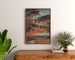 Vintage toeristische poster – Saint-Honoré-les-Bains, PLM, ingelijst boven een houten ladekast, tussen planten.