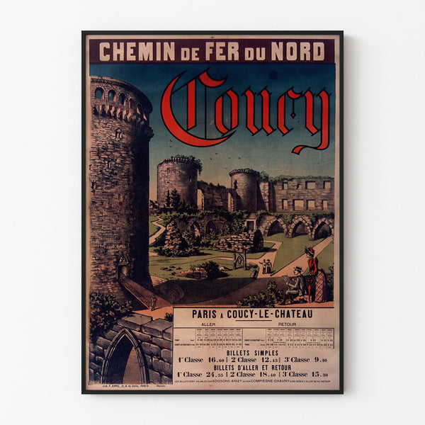 Vintage affiche Coucy, Chemins de Fer du Nord, weergegeven in een smal kader aan een lichte muur.
