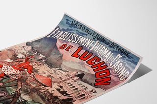 Vintage poster Luchon, casino en kuur, gepresenteerd op een gebogen blad, perspectivisch gezien.