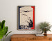 Vintage affiche Nancy, luchtvaartmeeting, ingelijst boven een houten dressoir, tussen planten.