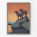 Vintage poster National Parks Preserve Wild Life, gepresenteerd in een dunne lijst tegen een lichte muur.