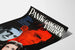 Vintage filmposter met gangsterthema en tweekleurig effect