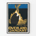 Vintage poster Overland januari bij het kampvuur